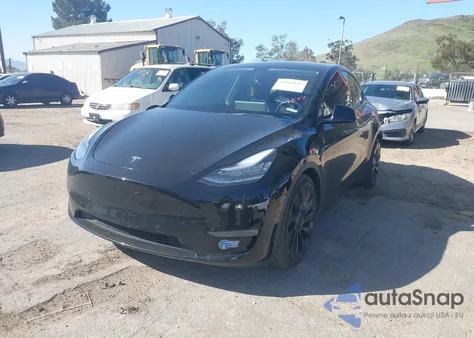 2021 Tesla Model Y Performance Dual Motor All-Wheel Drive from USA, damaged, VIN 5YJYGDEF2MF091881